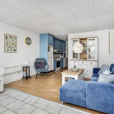 Cozy In Romo With Kitchen Daire Rømø Kirkeby